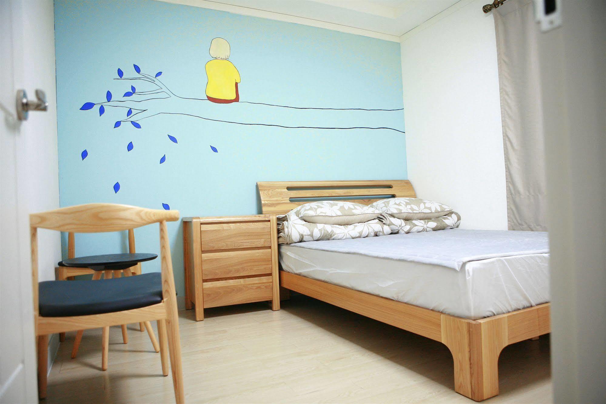 Guesthouse Mate Busan Exteriör bild
